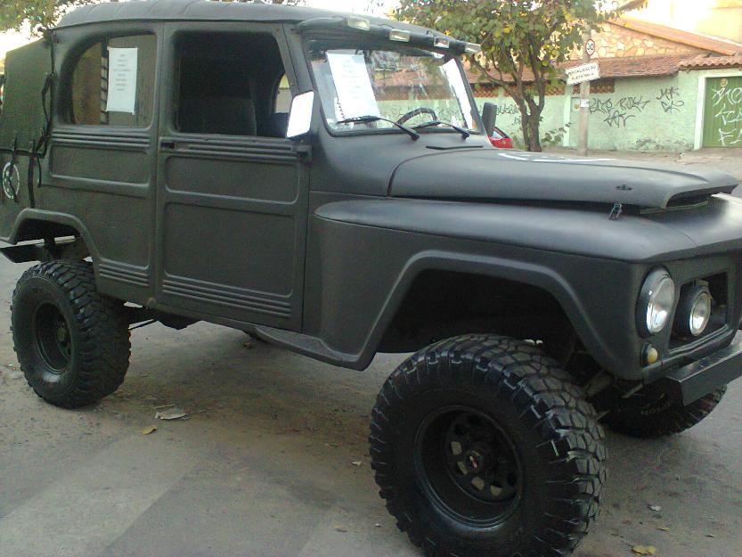 1382541565_559268120_1-Ford-Jeep