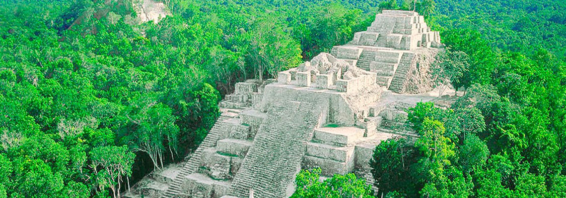 Pyramid of Calakmul, Yucatan 1.j
