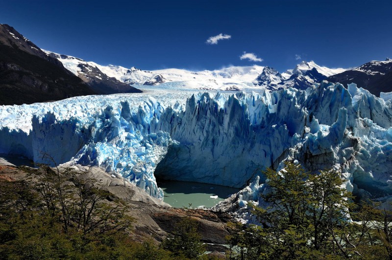 Perito-Moreno-Glacier-Argentina-