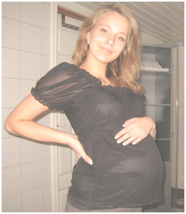 pregnant black see thru top.jpg