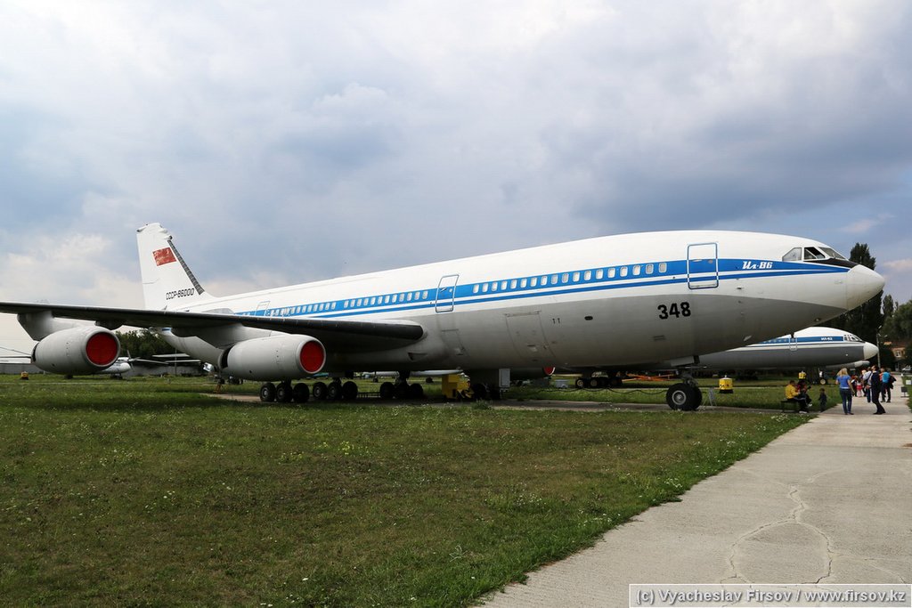 IL-86_CCCP-86000_Aeroflot_4_IEV.
