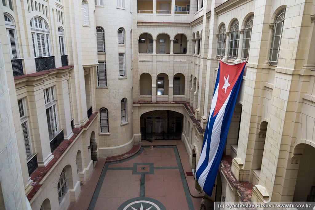 Havana-museum (35).jpg