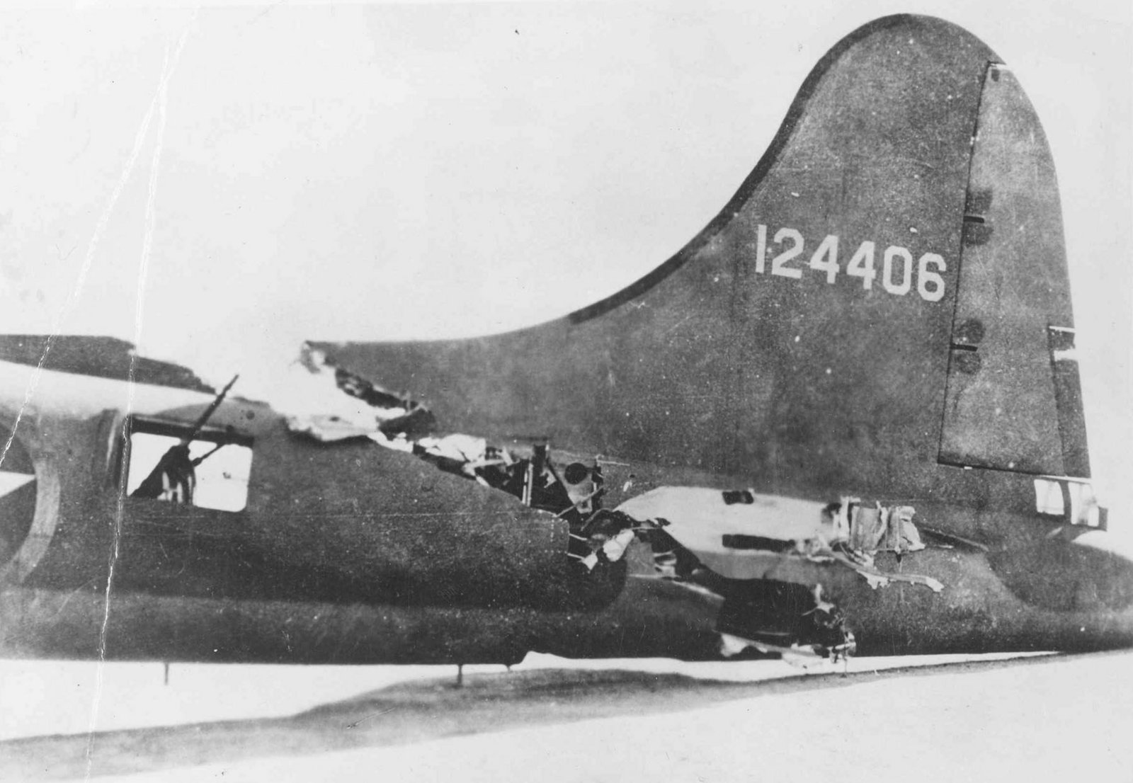 Подбитый B-17