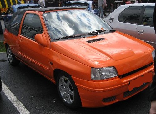 --Clio Cabrio orange.jpg