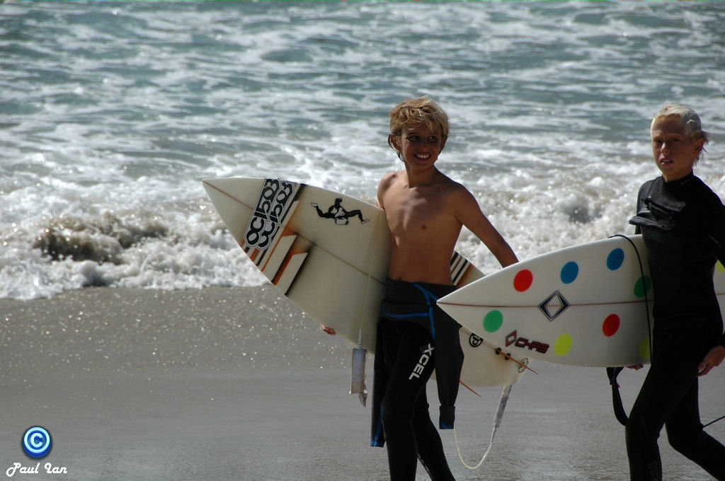 Surfer Boys California 06 0605.J