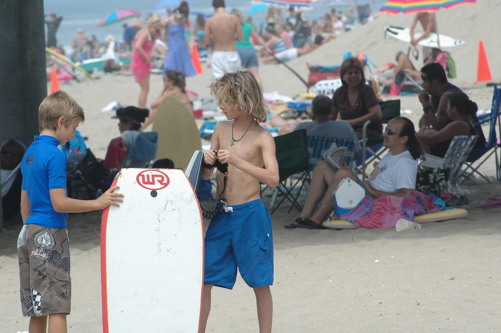 Surfer Boys California 012 1206.
