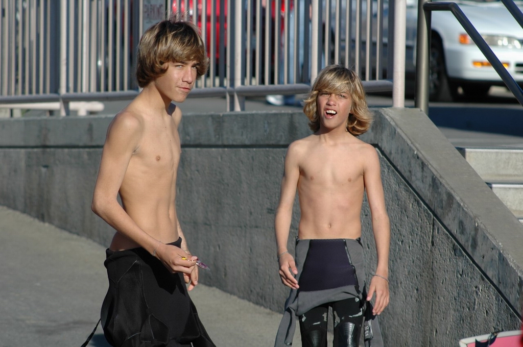 Surfer Boys California 19 0097.J