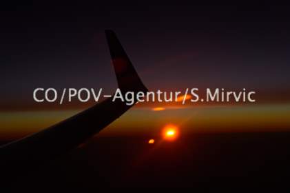 4285CO&POV - Agentur Mirvic.jpg