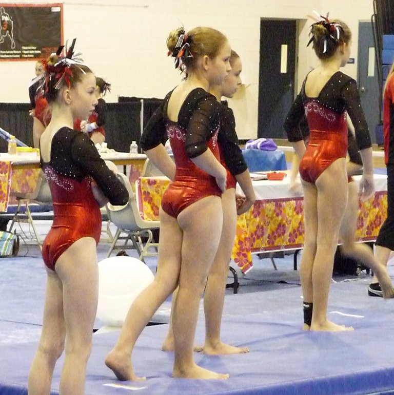 Preteen child gymnastic girls 13