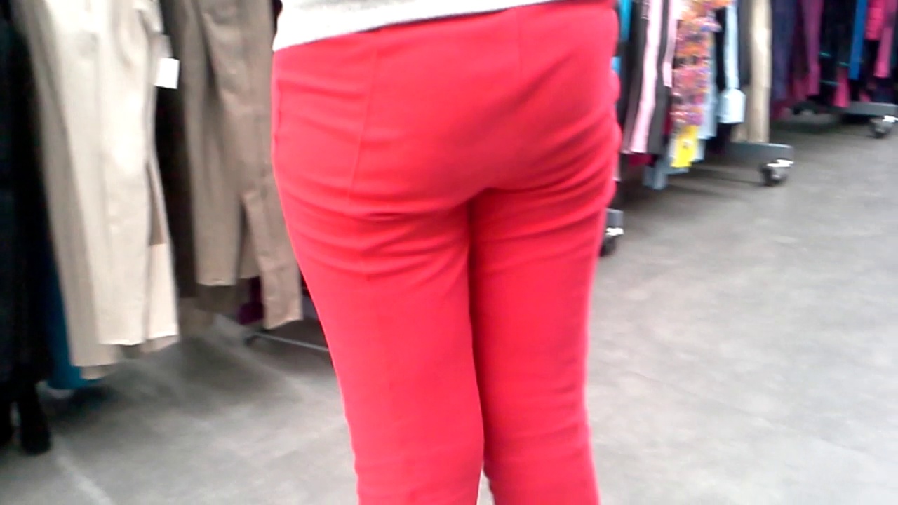 decathlon (pantalon rouge..veste