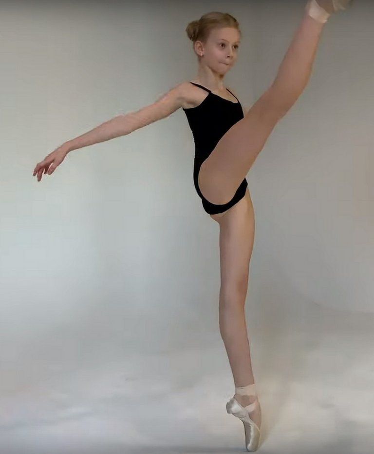ballet_02_05.jpg
