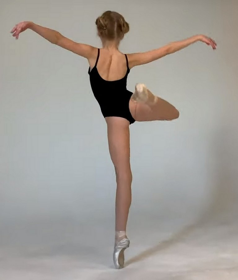 ballet_02_19.jpg