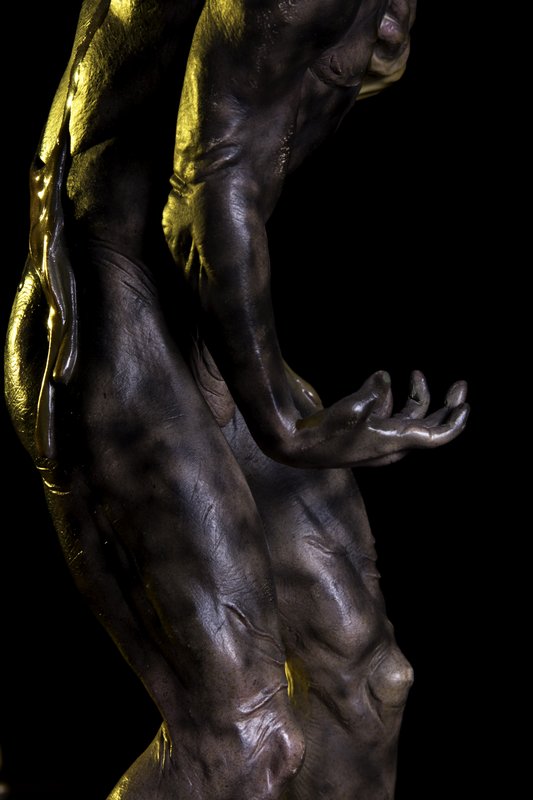 Newborn Uruk-hai Statue Weta (26