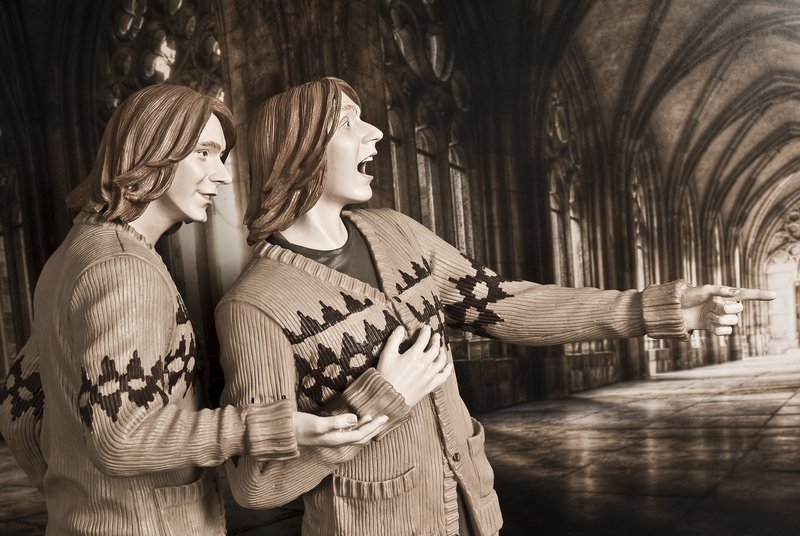Fred and George Weasley Busts Ge