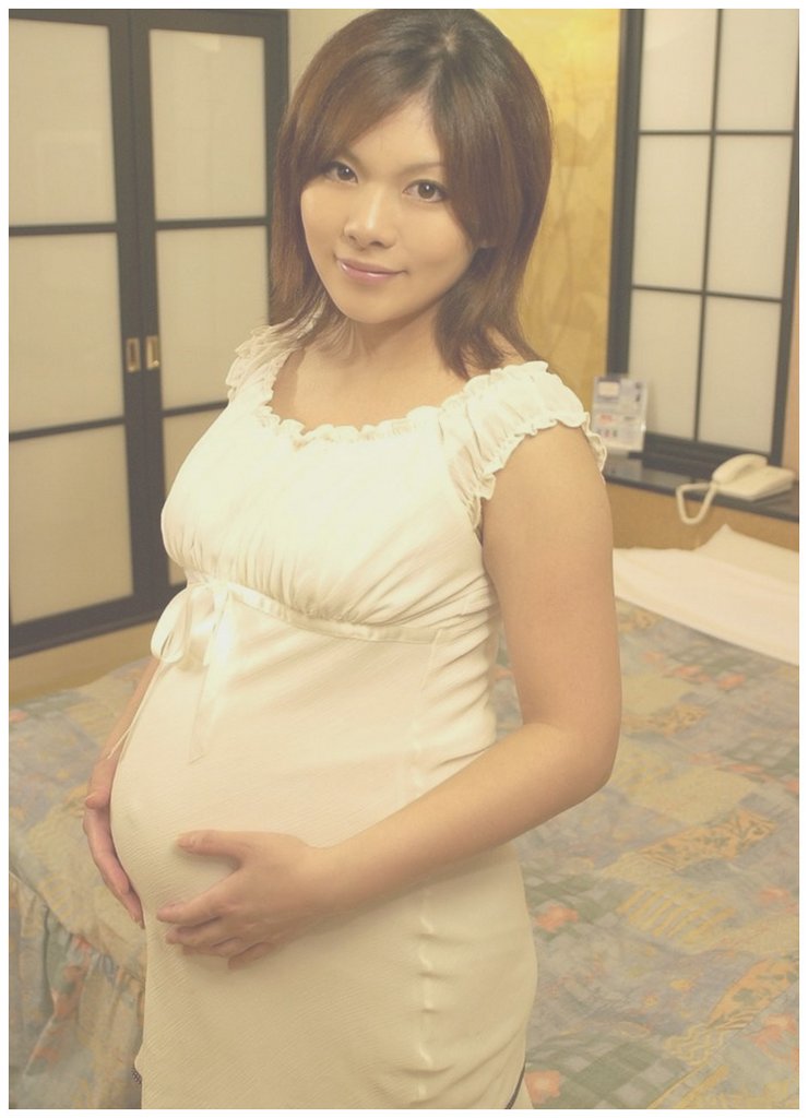 pregnant asian.jpg