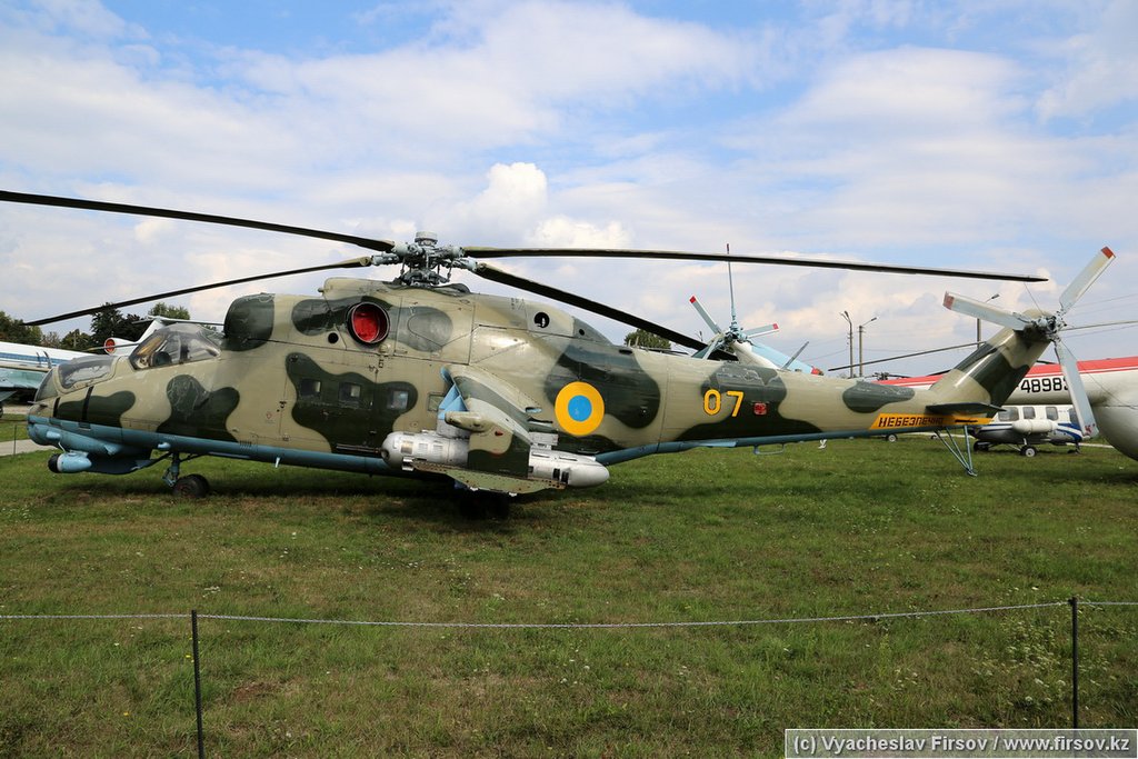 Mi-24_07_Ukraine_Air_Force_1_IEV