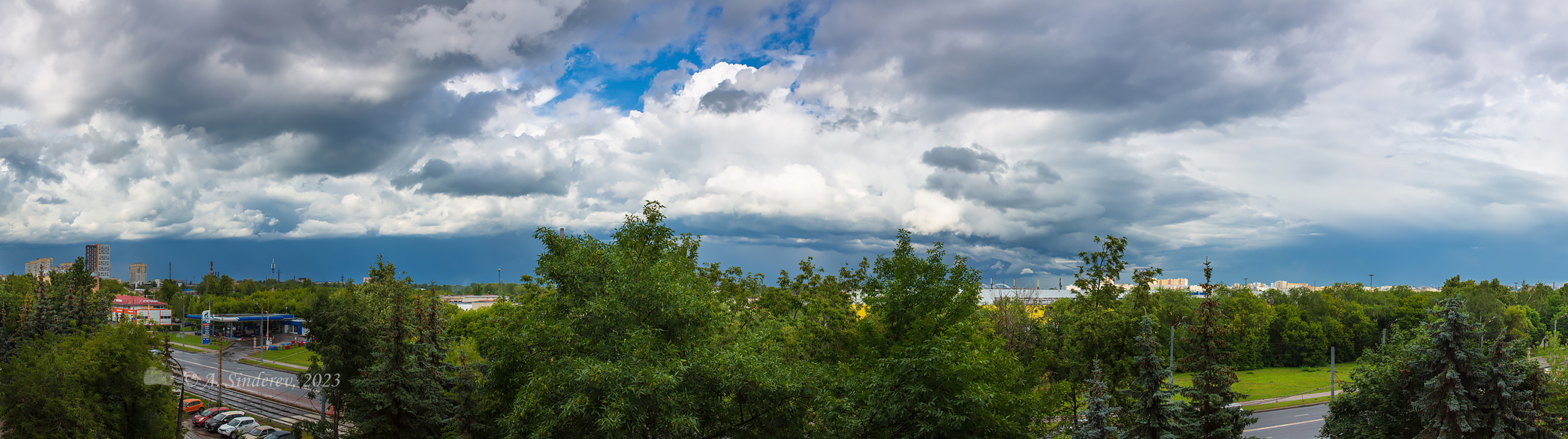 Панорама грозовых облаков