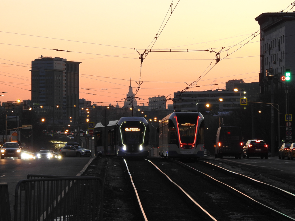 min_Москва - Трамваи на закате - 06.02.22.jpg