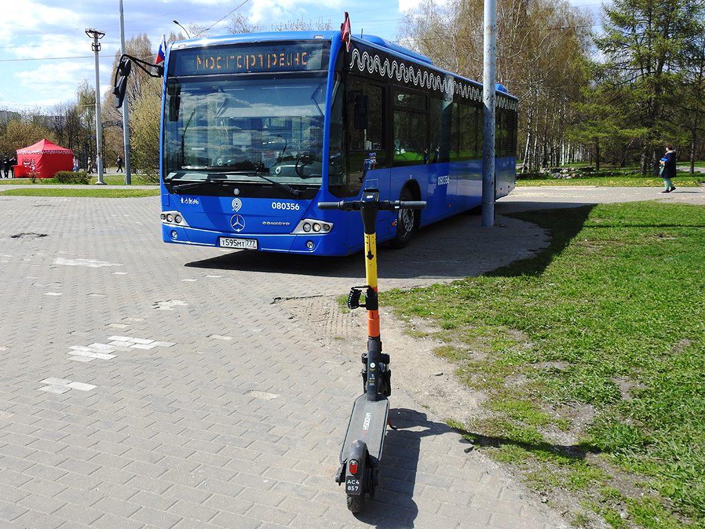 min_Москва — Автобус и велосипед 01.05.22.jpg