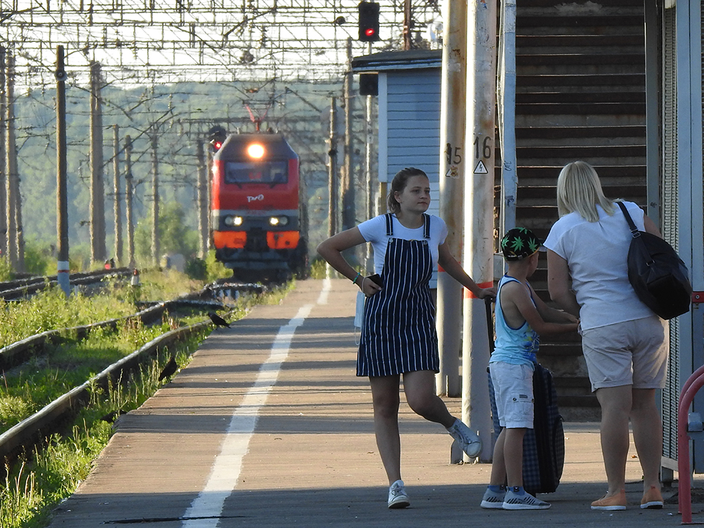 min_Узуново - В ожидании поезда