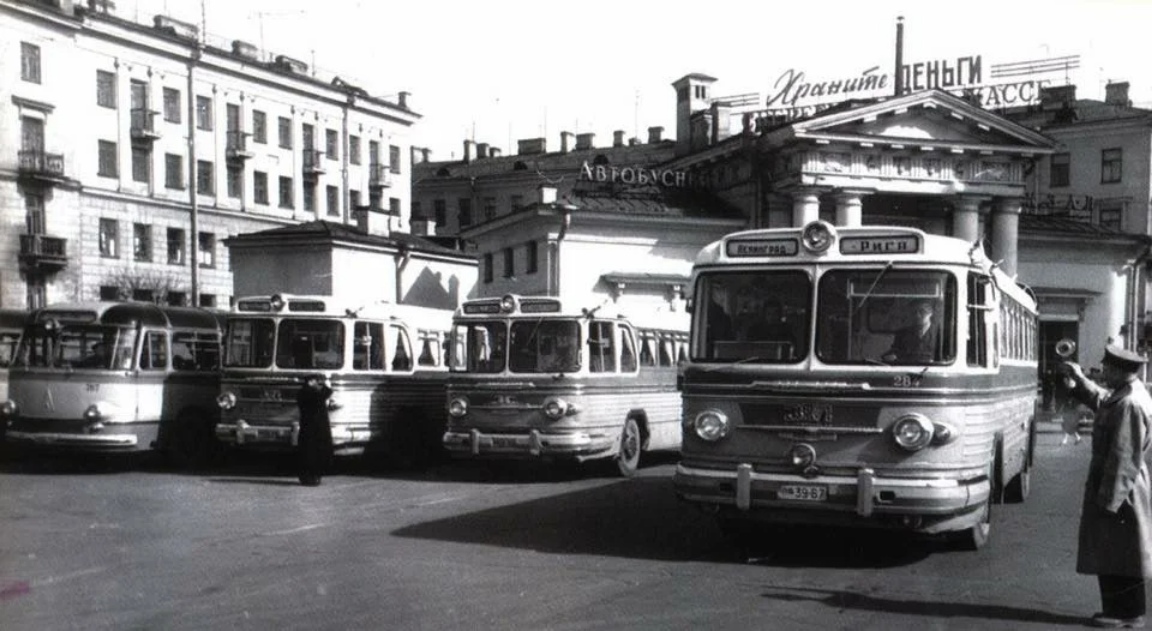 Площадь Мира, 1962 год