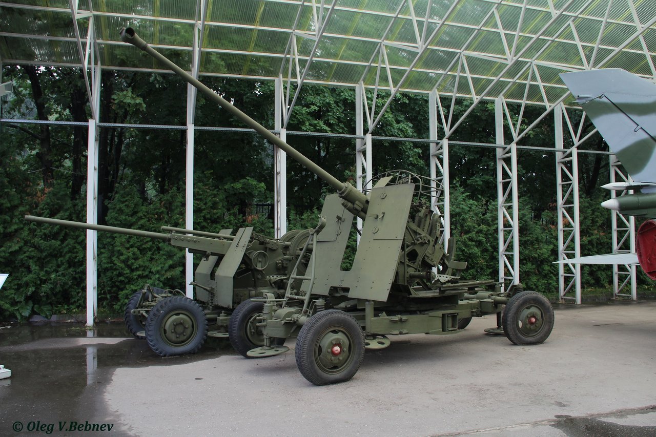 57-мм зенитка Р-10