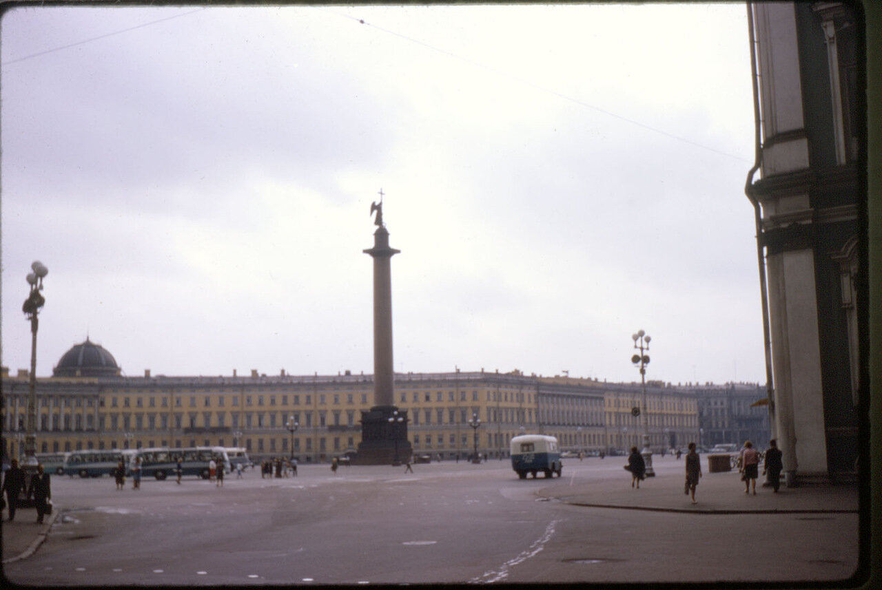 Дворцовая площадь, 1967 год