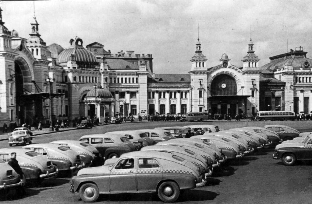 Белорусский вокзал, 1957 год