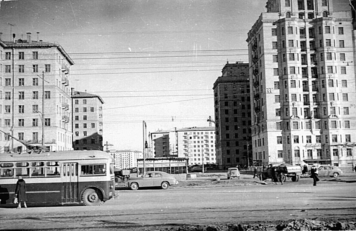 Ломоносовский проспект, 1957 год