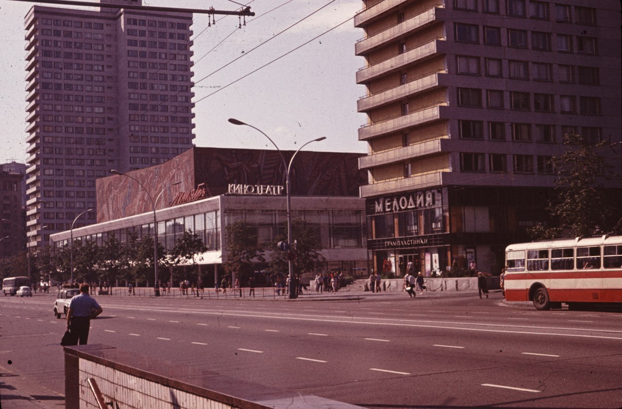 Проспект Калинина, 1971 год