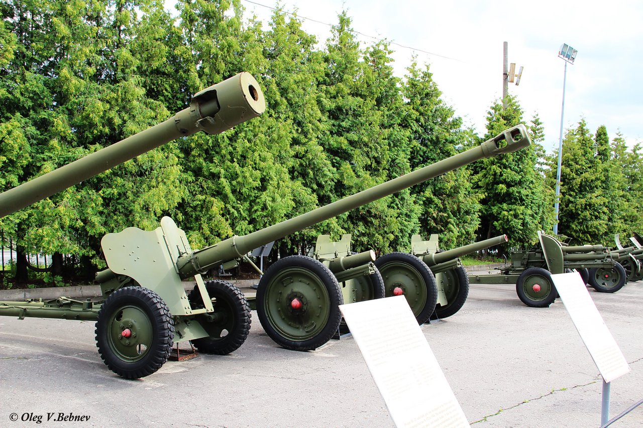 85-мм пушка Д-44