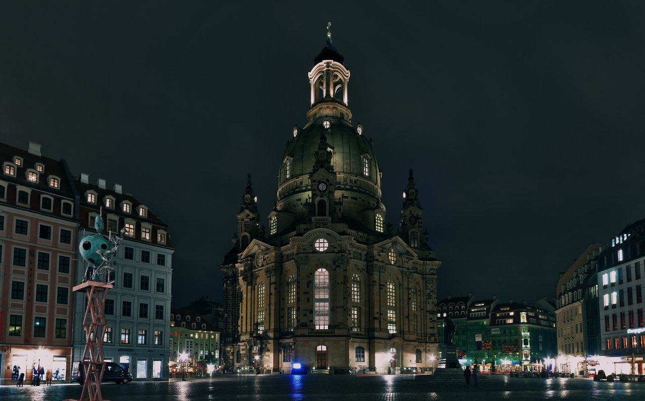 rauenkirche Dresden.jpg